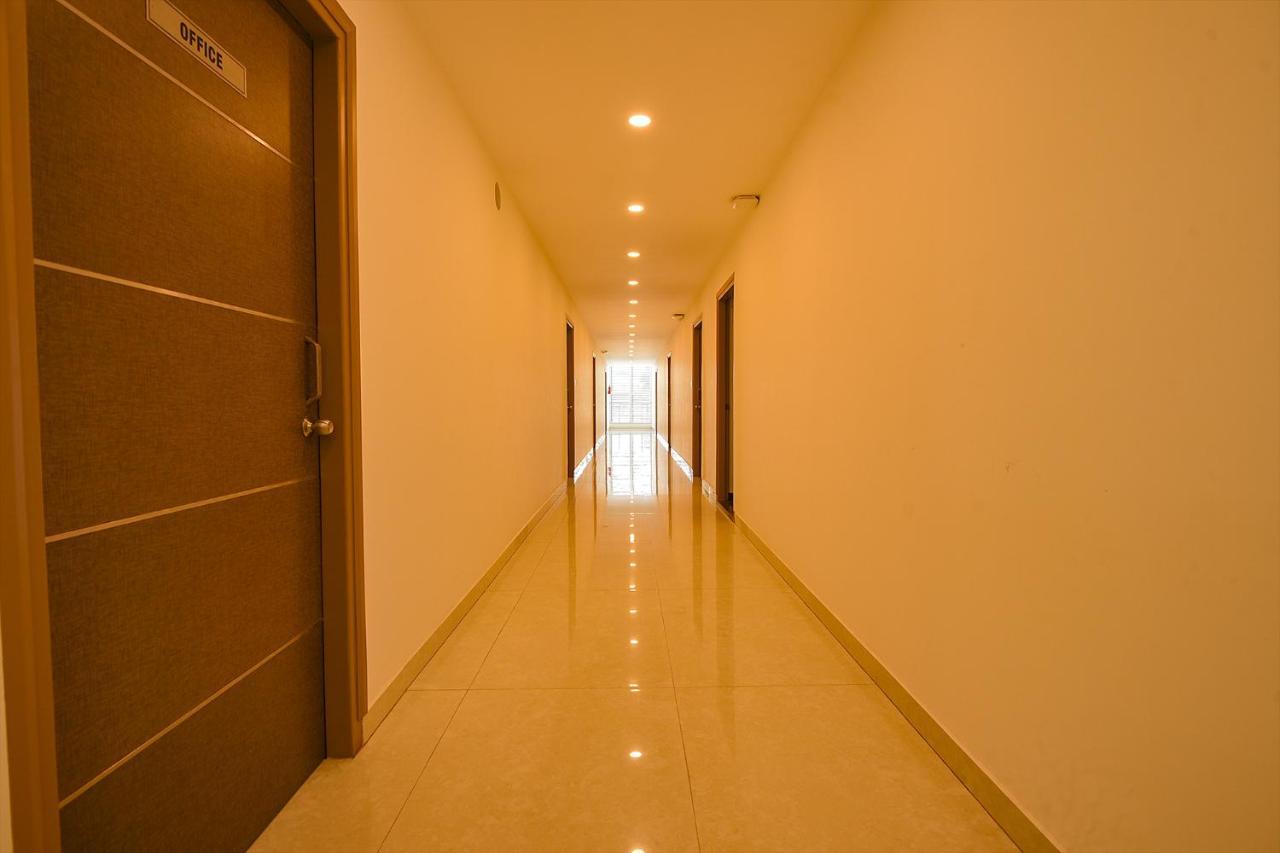Fabhotel Champion Gateway - Yelahanka Bangalore Exterior photo